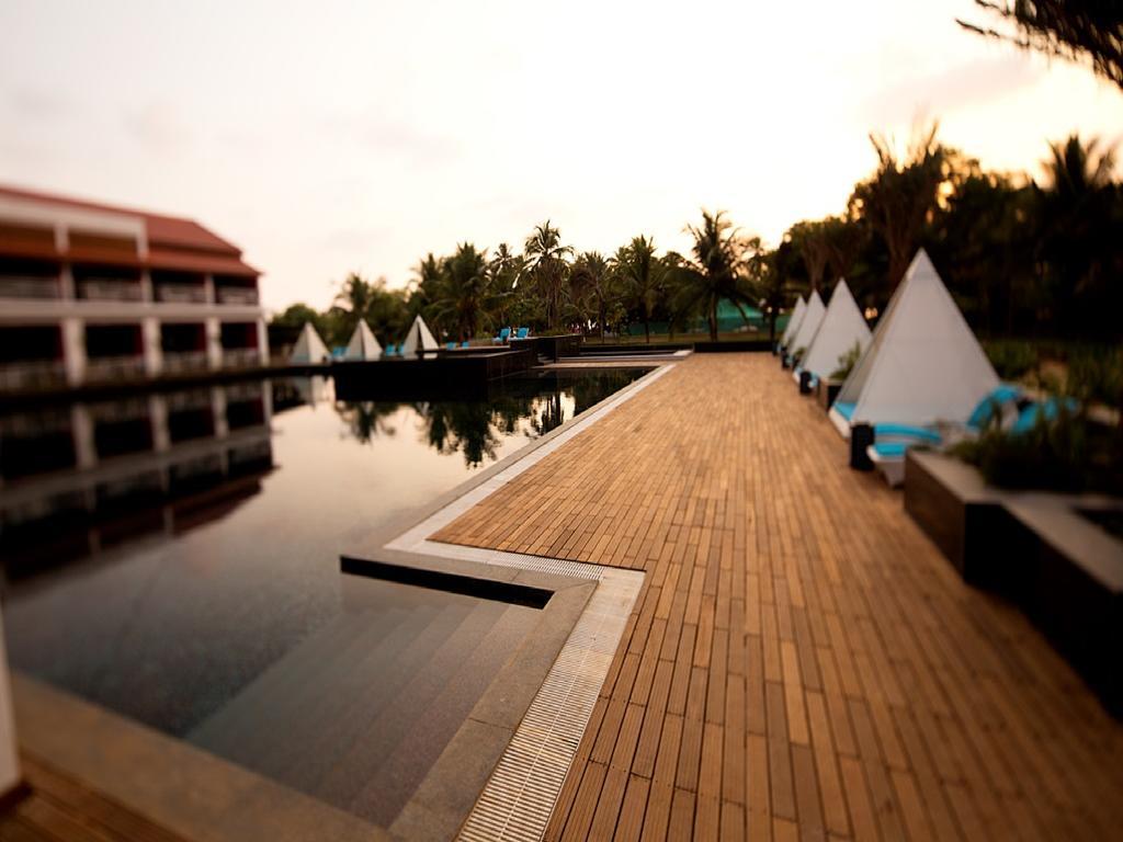 Planet Hollywood Beach Resort Goa Utorda Екстериор снимка